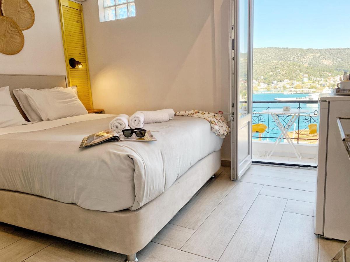Gigi Rooms Poros Town Bagian luar foto