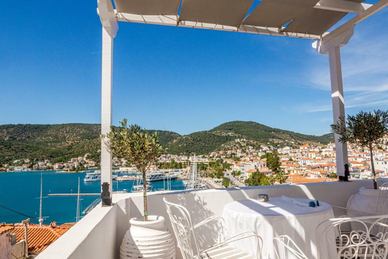 Gigi Rooms Poros Town Bagian luar foto