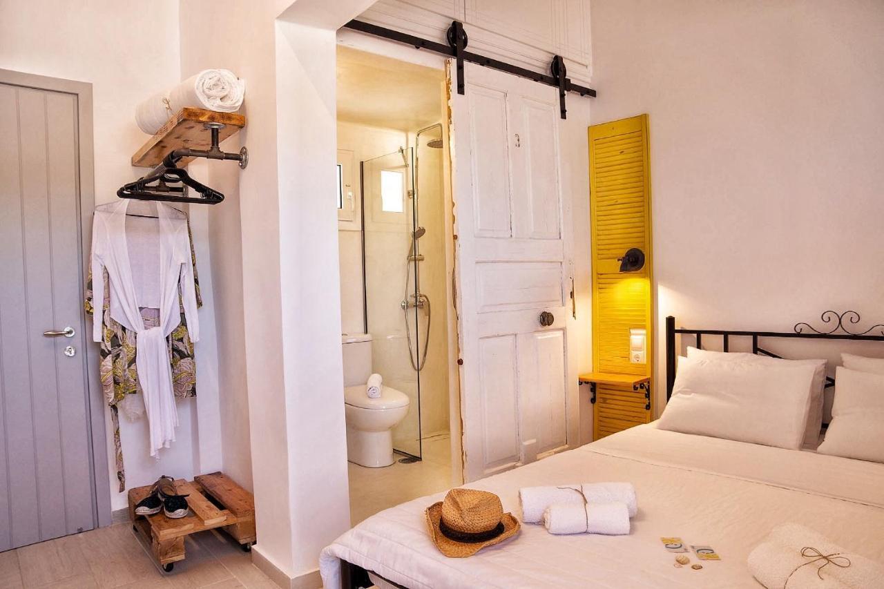 Gigi Rooms Poros Town Bagian luar foto